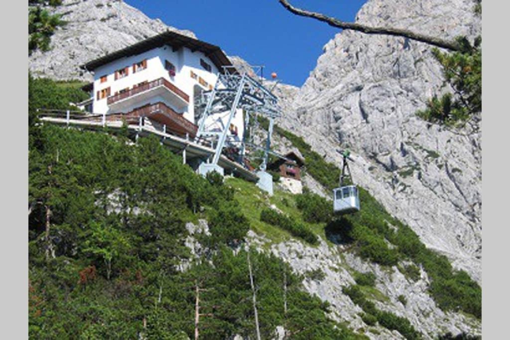 Alpenrelax Haus Weidmannsheil Wohnen Im Romantischen Forsthaus Werfen Eksteriør billede