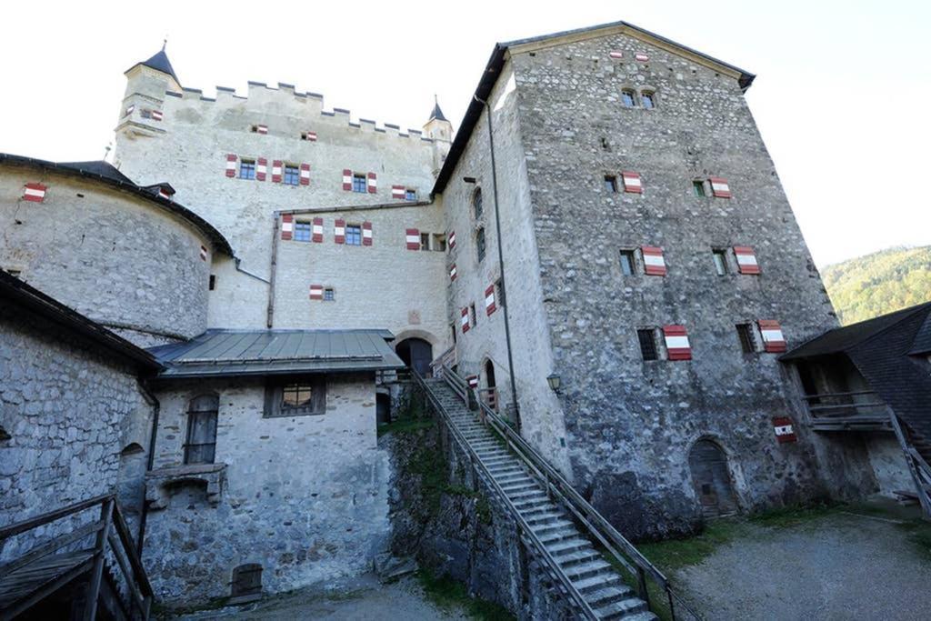 Alpenrelax Haus Weidmannsheil Wohnen Im Romantischen Forsthaus Werfen Eksteriør billede
