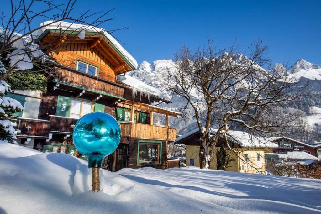 Alpenrelax Haus Weidmannsheil Wohnen Im Romantischen Forsthaus Werfen Eksteriør billede