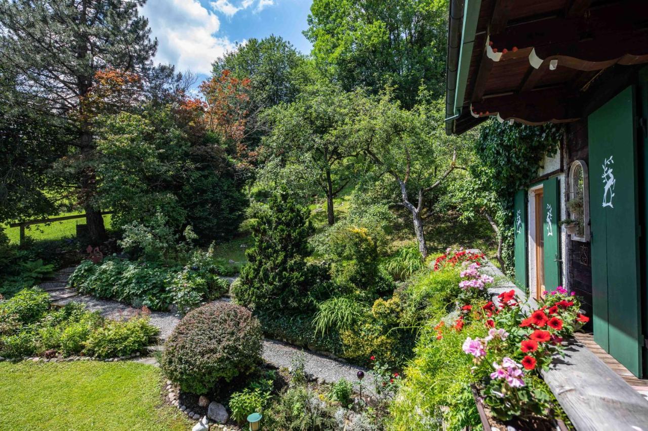 Alpenrelax Haus Weidmannsheil Wohnen Im Romantischen Forsthaus Werfen Eksteriør billede